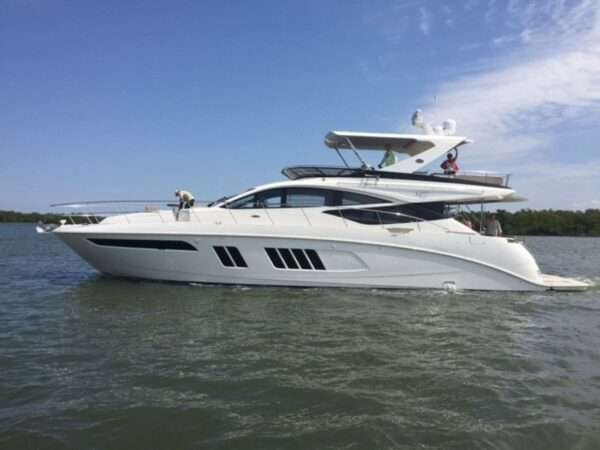 50' SeaRay Express Bridge Flybridge