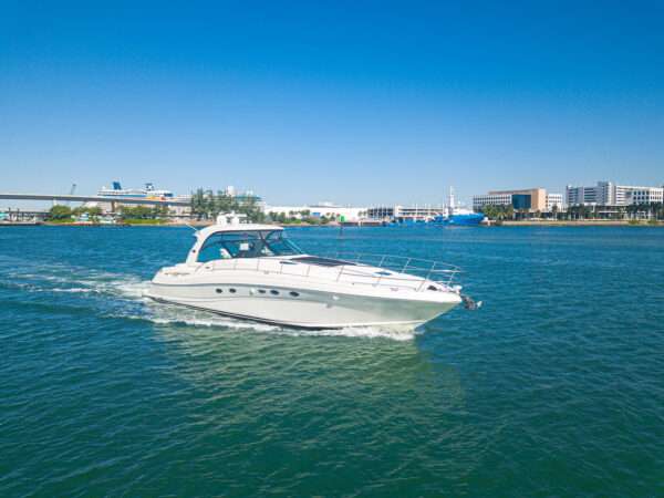 54' SeaRay Sundancer